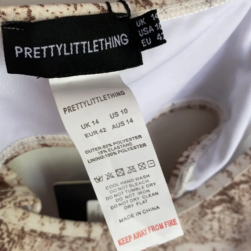 Pretty Little Thing Snake Bikini‎ Top ONLY, Size 10, NWT